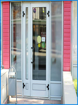 Ремонт алюминиевых дверей в Новосибирске